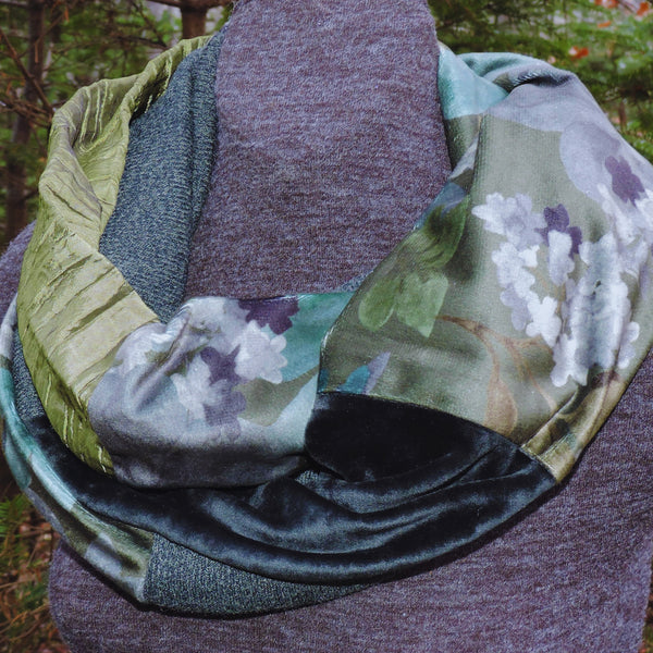 Velvet Infinity Scarf New 2025 Colours! 50% OFF