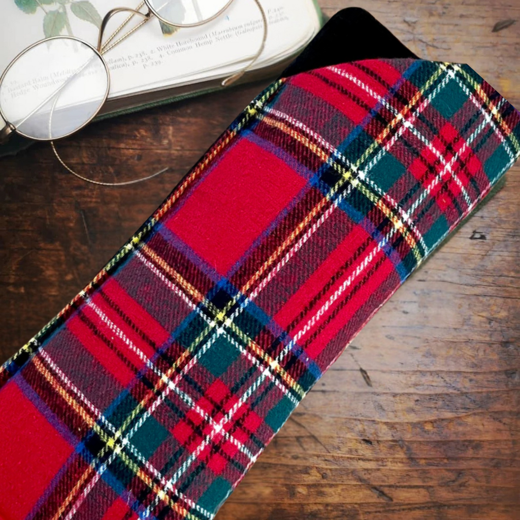 Eyeglass Sleeve~Tartan