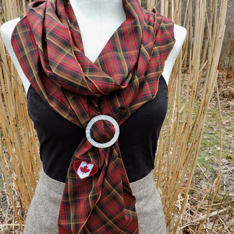 Maple Leaf Scarf Ring