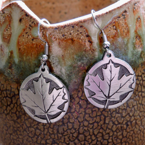 Maple Leaf Round Earrings