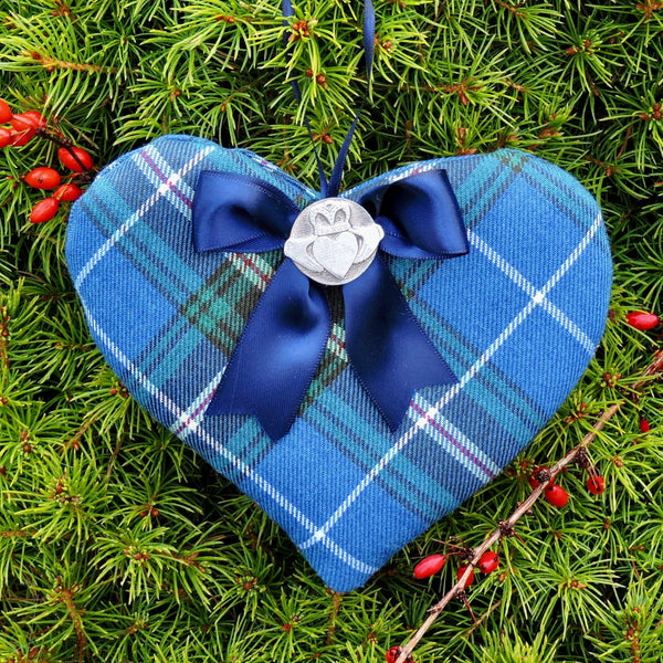 Cloves & Allspice Tartan Heart with Satin Ribbon