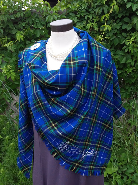 Sentiments Half Shawl