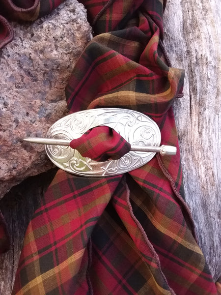 Shawl/Scarf Fastener