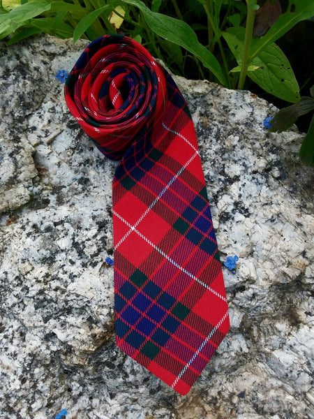 Necktie~Skinny Speciality Tartan 100% Wool