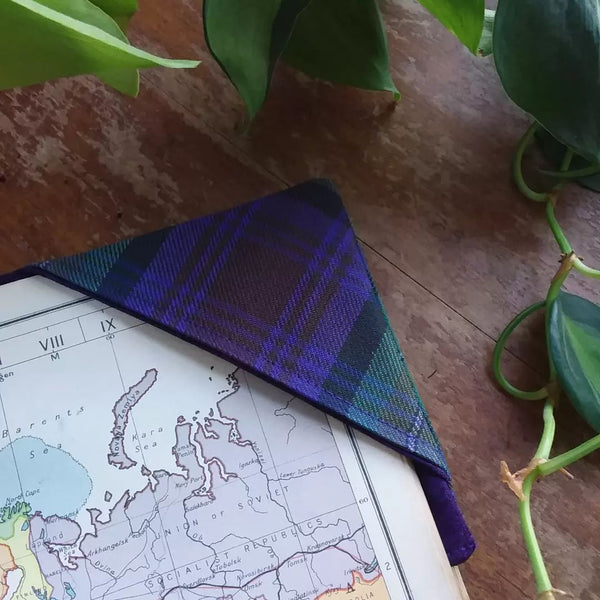 Corner Bookmark~Tartan