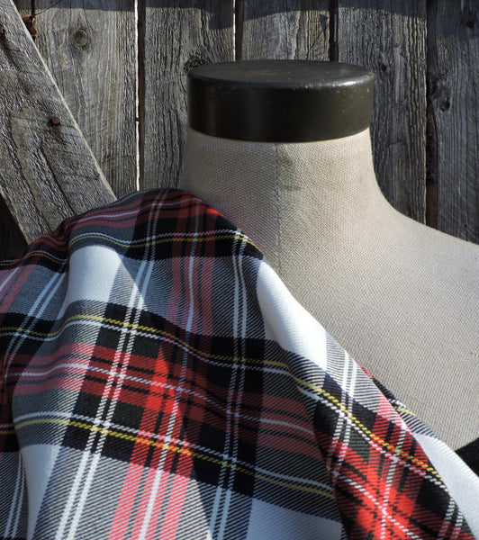 Dress Stuart tartan scarf