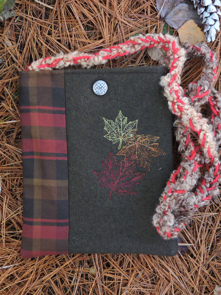 Wee Purse - Maple Leaf Tartan