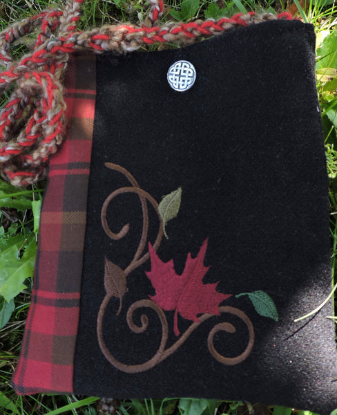 Wee Purse - Maple Leaf Tartan