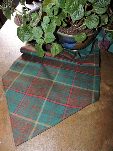 Reversible Table Runner