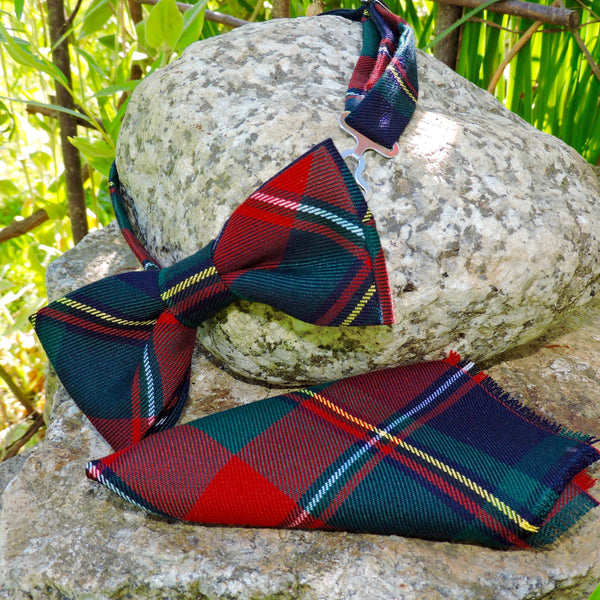 Quebec Tartan Bow Tie